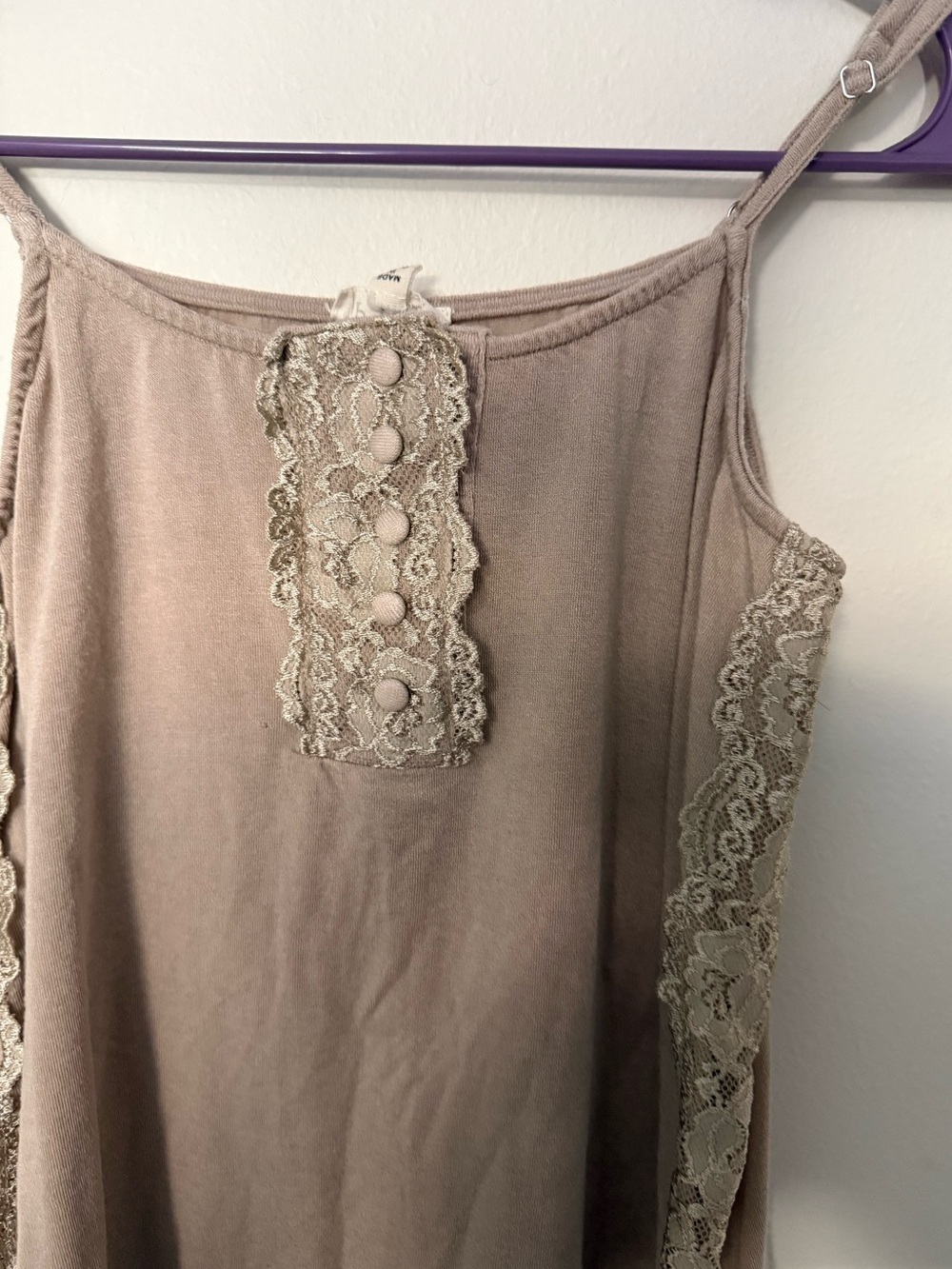 Taupe Lace Trim Tank Top Women’s Medium Boho Button Detail Flowy Cami - Picture 3 of 6